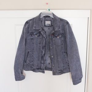 Levi’s Women’s Denim Jacket